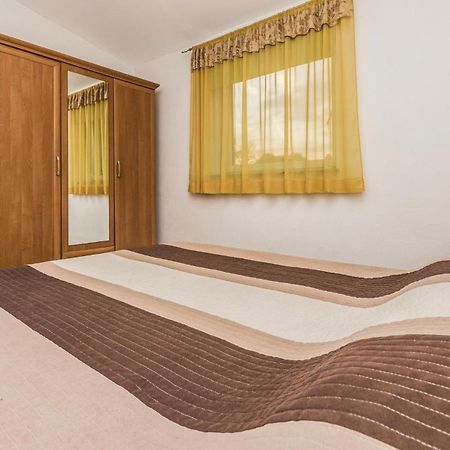 3 Bedroom Gorgeous Apartment In Marčana المظهر الخارجي الصورة